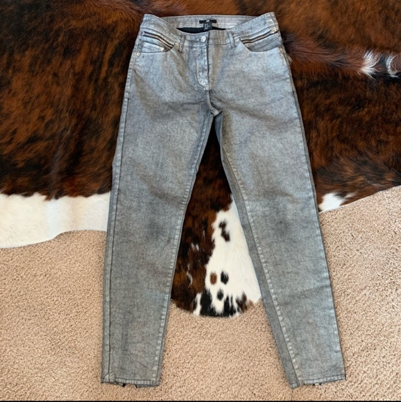 H&M silver jeans. Size 8 - Picture 8 of 8
